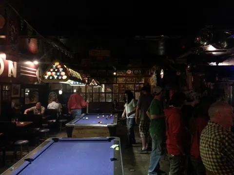 Pool @ Leon’s