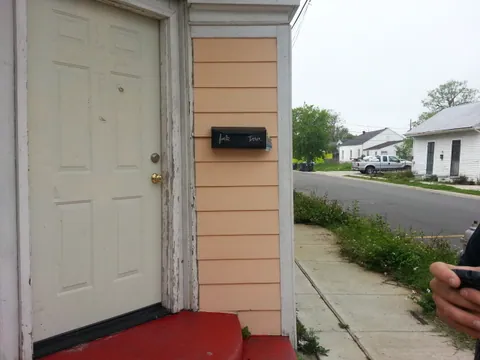 Lots of Fuck Town around this city
