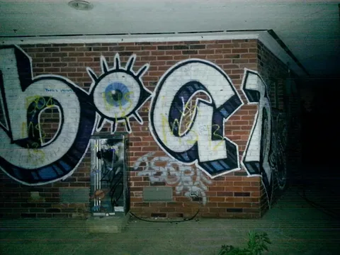 BOANS graffiti