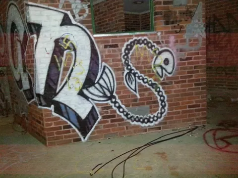 BOANS graffiti