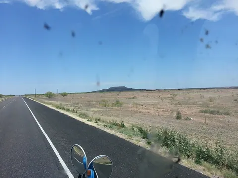 Look at that thing in the distance