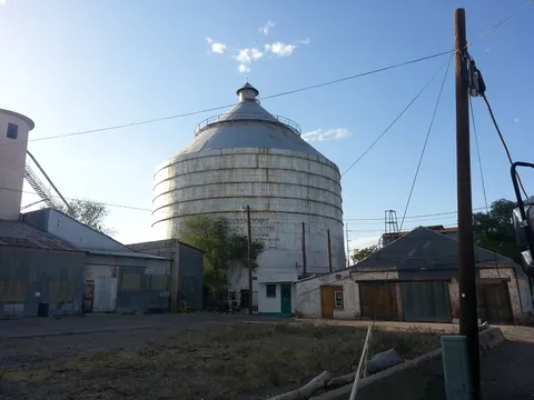 Silo thing in roswell, nm just outside of Margarita’s restaurant